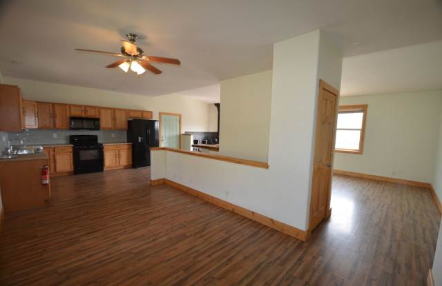 600 Edgewood photos photos