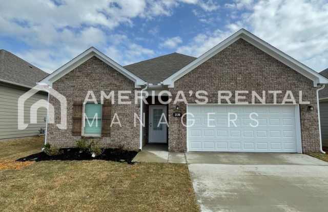 Home for Rent in Cullman, AL!!! SIGN A 13 MONTH LEASE BY 06/30/25 TO RECEIVE A $500 GIFT CARD UPON MOVE IN!! Available to View!! photos photos