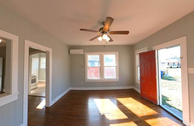 538 Kayton Avenue - 538 Gallery 3