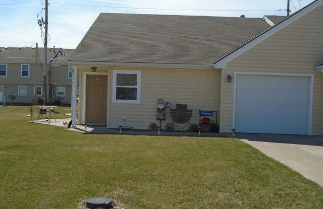 408 Brookmont, Manhattan KS photos photos