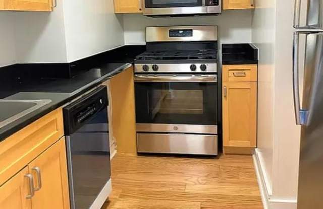 240 Riverside Dr. photos photos