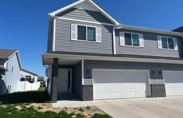3 Bed 3 Bath Twin Home photos photos