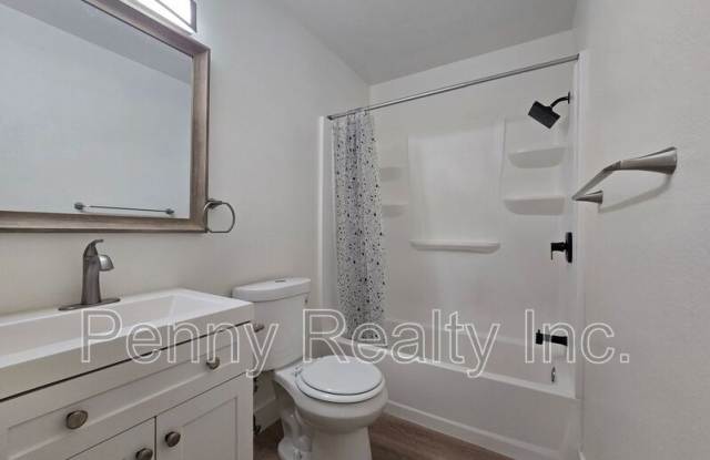 6046 Reo Pl Gallery 4