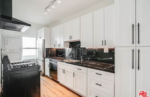 151 N Swall Dr photos photos