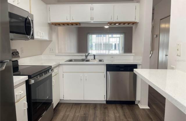 6338 BAYSIDE KEY DRIVE Gallery 2