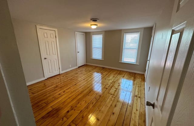 3 Beacon St - 3 Beacon Street, Springfield, MA 01109