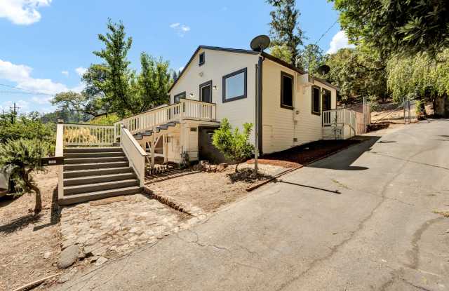 1303 Foothill Boulevard photos photos