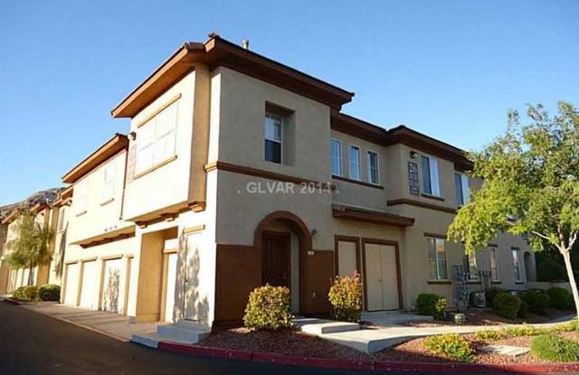 Rare & hard to find 2 BED & 2 BATH with ATTACHED GARAGE. photos photos Rare & hard to find 2 BED & 2 BATH with ATTACHED GARAGE. photos photos