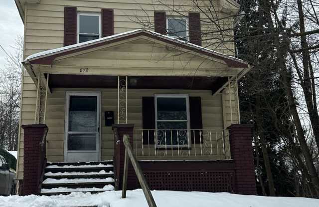 3bd Single Family Akron Cash Pay photos photos