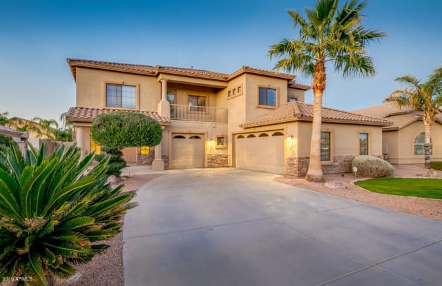 928 E NOLAN Place - 928 East Nolan Place, Chandler, AZ 85249