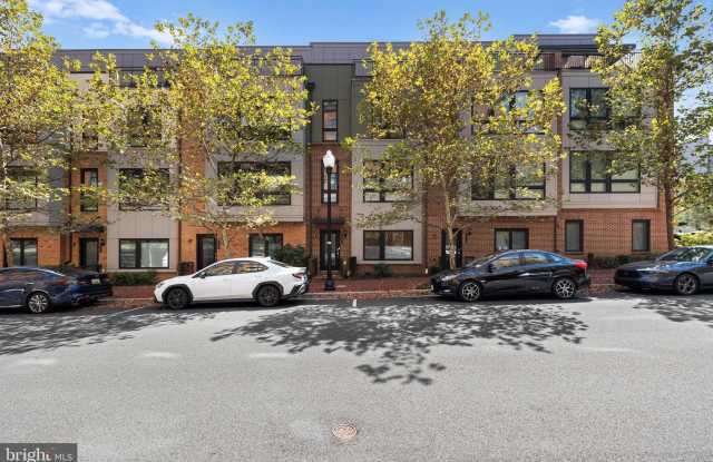 428 STABLER Lane - 428 Stabler Lane, Alexandria, VA 22304