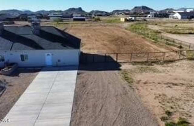 713 W Adobe Dam Drive unit: B photos photos