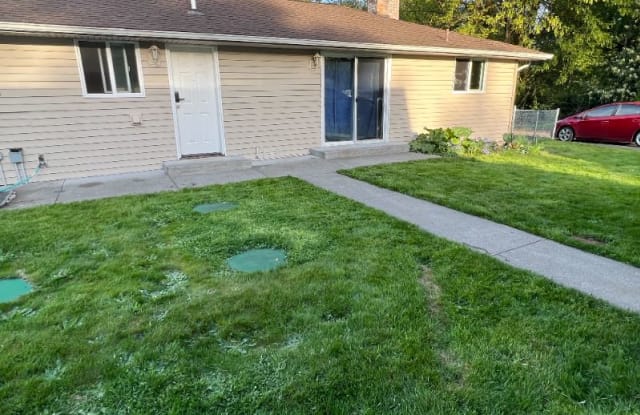 17803 118th ave SE - 17803 118th Avenue Southeast, Renton, WA 98058