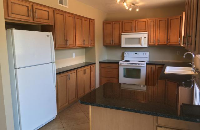 3611 W SUNNYSIDE Drive Gallery 4