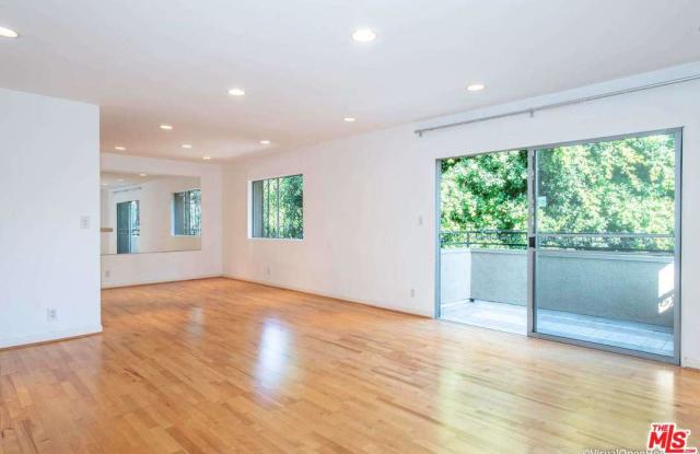 6748 HILLPARK Drive Gallery 4