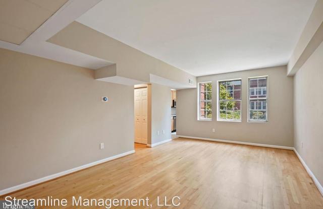 1752 N Rhodes St #6-323 - 1752 North Rhodes Street, Arlington, VA 22201