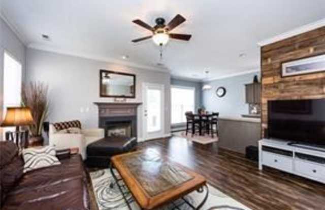 6727 E Douglas Park Dr Gallery 2