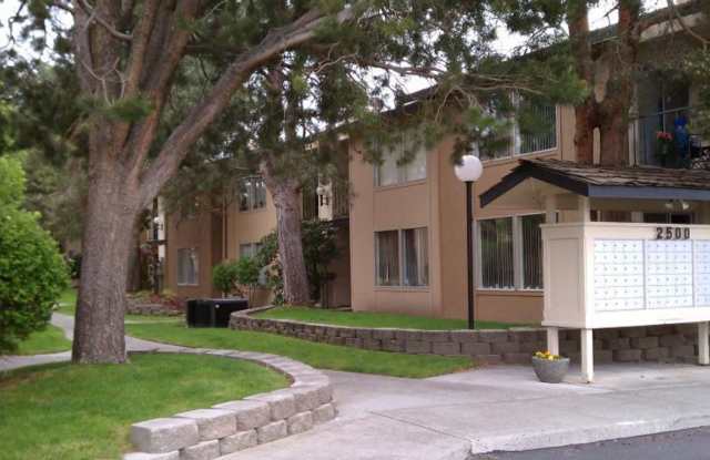 The Illahee Apartments photos photos