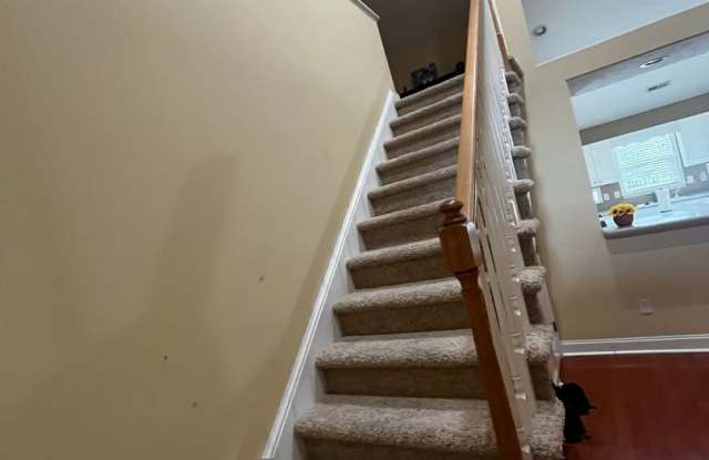 3 bedroom 3 bath with Fenced in Yard in Taberna Gallery 4