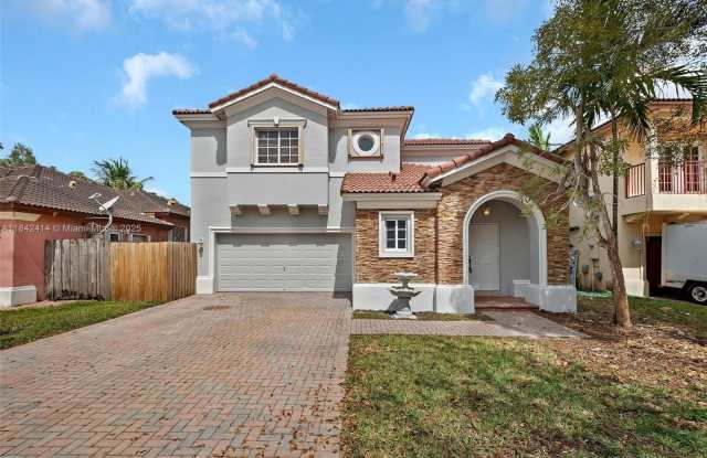 16633 SW 50th Ter photos photos