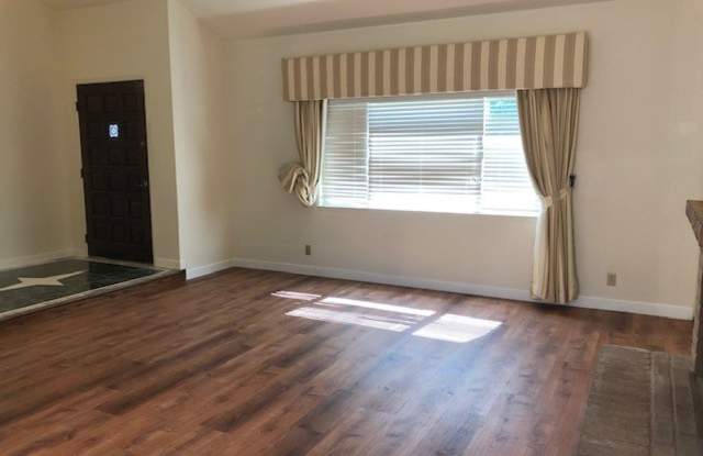 2307 Valerie Ct Gallery 2