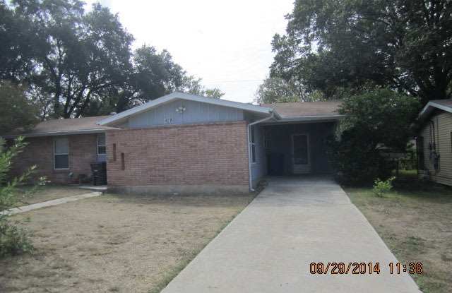 4210 EISENHAUER RD Gallery 2