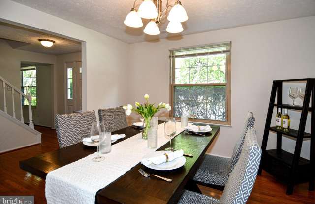 13985 CABELLS MILL Drive Gallery 2