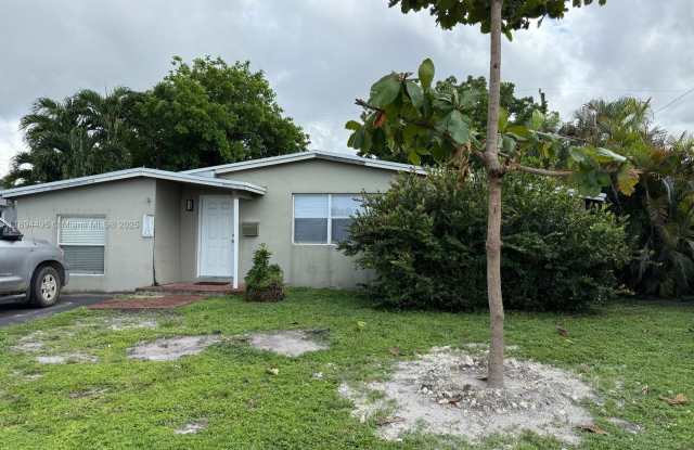 830 NE 58th Ct photos photos