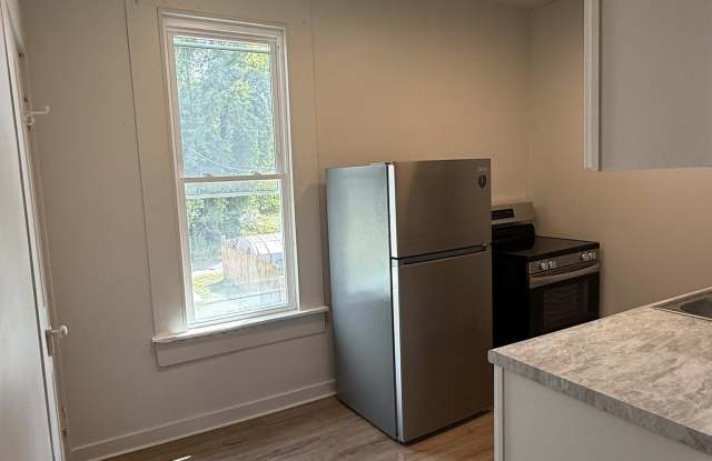 154 Luck Avenue - 1/2 photos photos