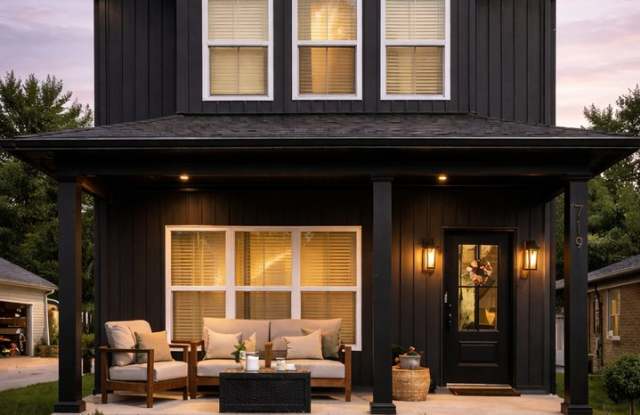 3BR/2.5BA Home for Rent in Jeffersonville! Two Car Attached Garage! photos photos