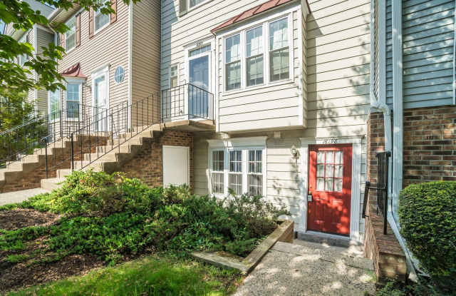 CONDO IN DUMFRIES NEAR QUANTICO FOR RENT photos photos