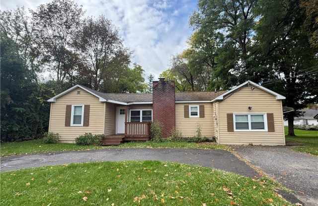 4903 Fayetteville-Manlius Road Gallery 1