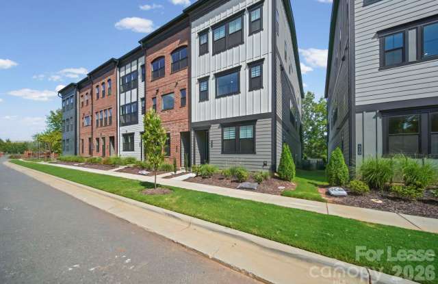 424 Old Town Village Road photos photos