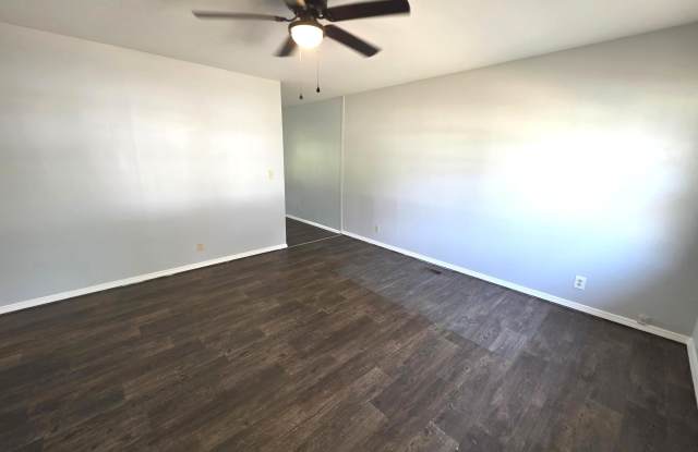2835 N Boehning Street Gallery 2