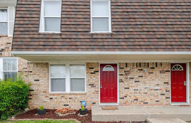 Cozy Home for Rent in Lansing, Michigan — Available Now photos photos