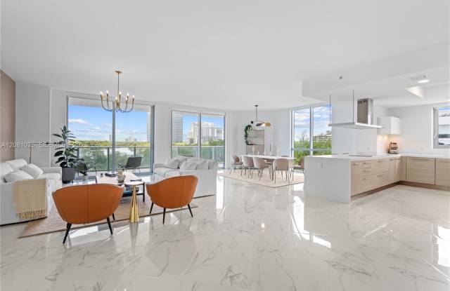 17111 Biscayne Boulevard Gallery 3