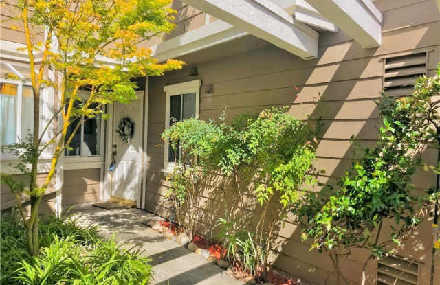 208 Santa Rosa Court photos photos