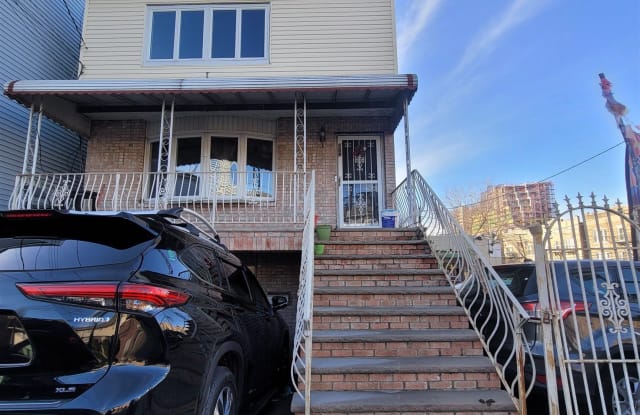 109 TONNELLE AVE - 109 Tonnele Avenue, Jersey City, NJ 07306