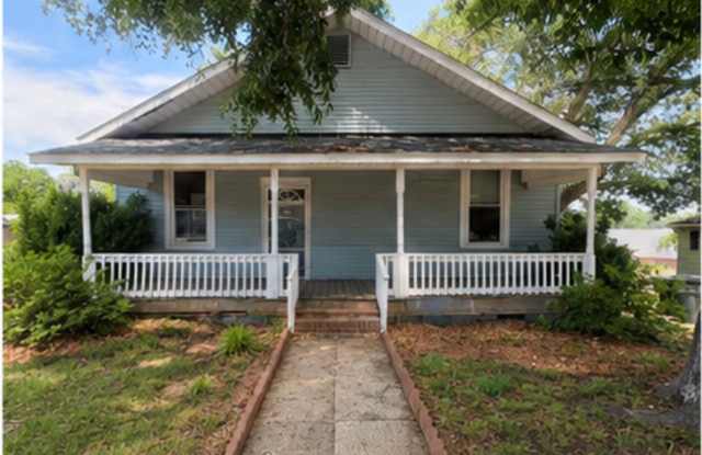 Charming Home Near Downtown Greer photos photos