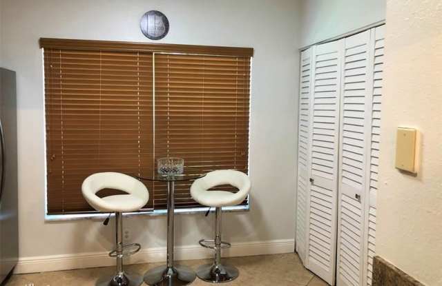 10911 Jewel Box Ln Fl 33321 Gallery 3
