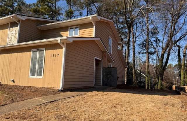 1717 Wynndowne Trail SE photos photos