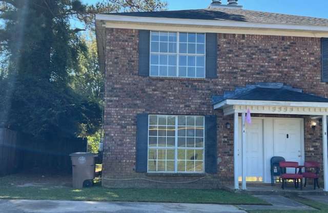2/1.5 Brick Duplex - off Knollwood - 5359 Dandale Drive, Mobile, AL 36693 2/1.5 Brick Duplex - off Knollwood - 5359 Dandale Drive, Mobile, AL 36693