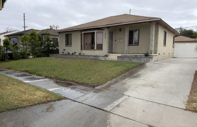 4450 Gondar Avenue photos photos