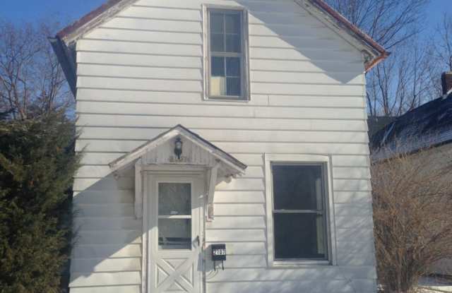 Newly REMODELED!!!! Spacious 3bd/1bth single family house, quiet neighborhood! photos photos