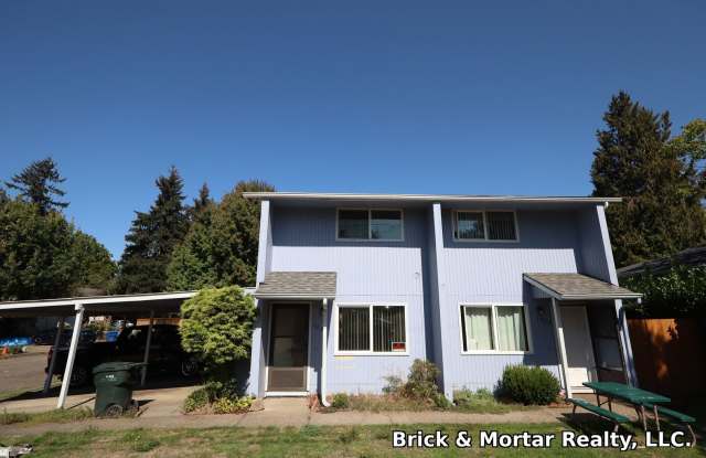 00330-Orchard ST Duplex Gallery 1