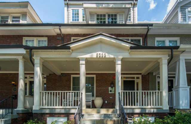 Chevy Chase Area One Bed, One Bath Condo Rental - 5233 Connecticut Avenue Northwest, Washington, DC 20015