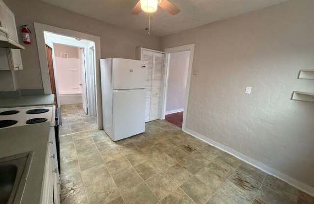 311 1/2 South Palmetto Avenue photos photos 311 1/2 South Palmetto Avenue photos photos