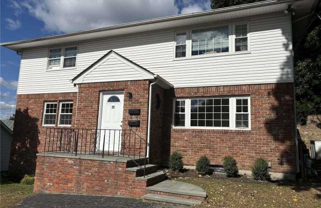 59 Weeks Avenue - 59 Weeks Avenue, Oyster Bay, NY 11771