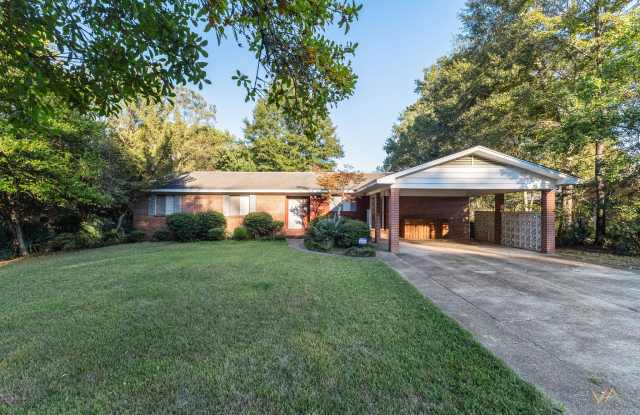 402 Crestmont Ave - 402 Crestmont Avenue, Hattiesburg, MS 39401