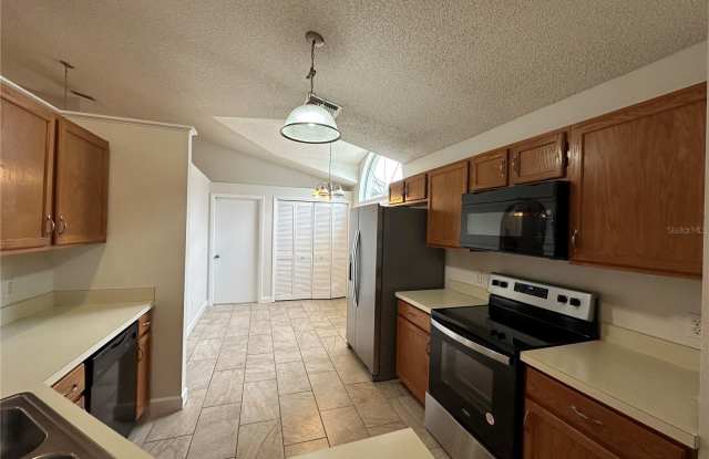 10909 NORCROSS CIRCLE Gallery 3